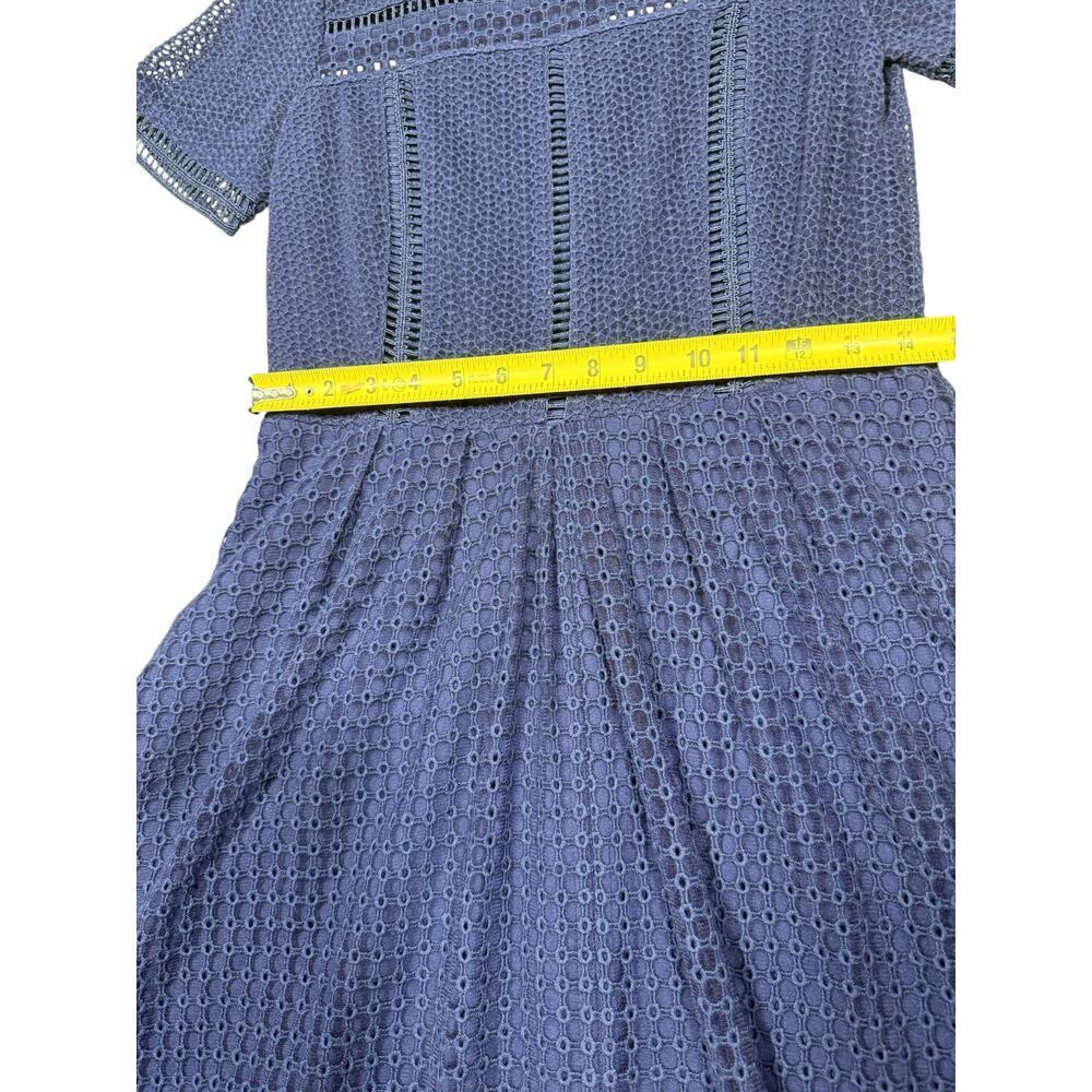 Michael Kors Navy Lace Eyelet Fit & Flare Dress – Size 4 - Picture 3 of 6